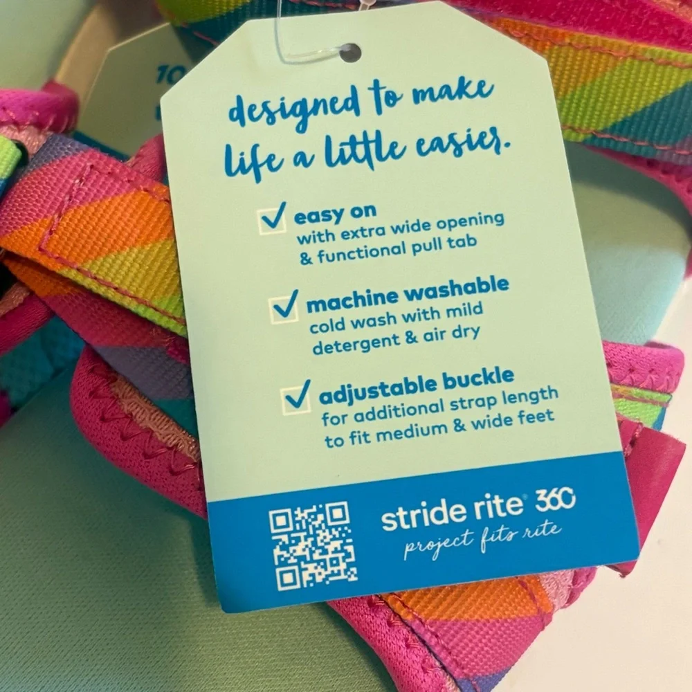 Stride Rite 360 Sevita Girls' Light-Up Sandals Rainbow, Size 13 New with tags